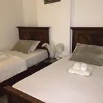 Cozy 2Br Apt Near Who, Airport