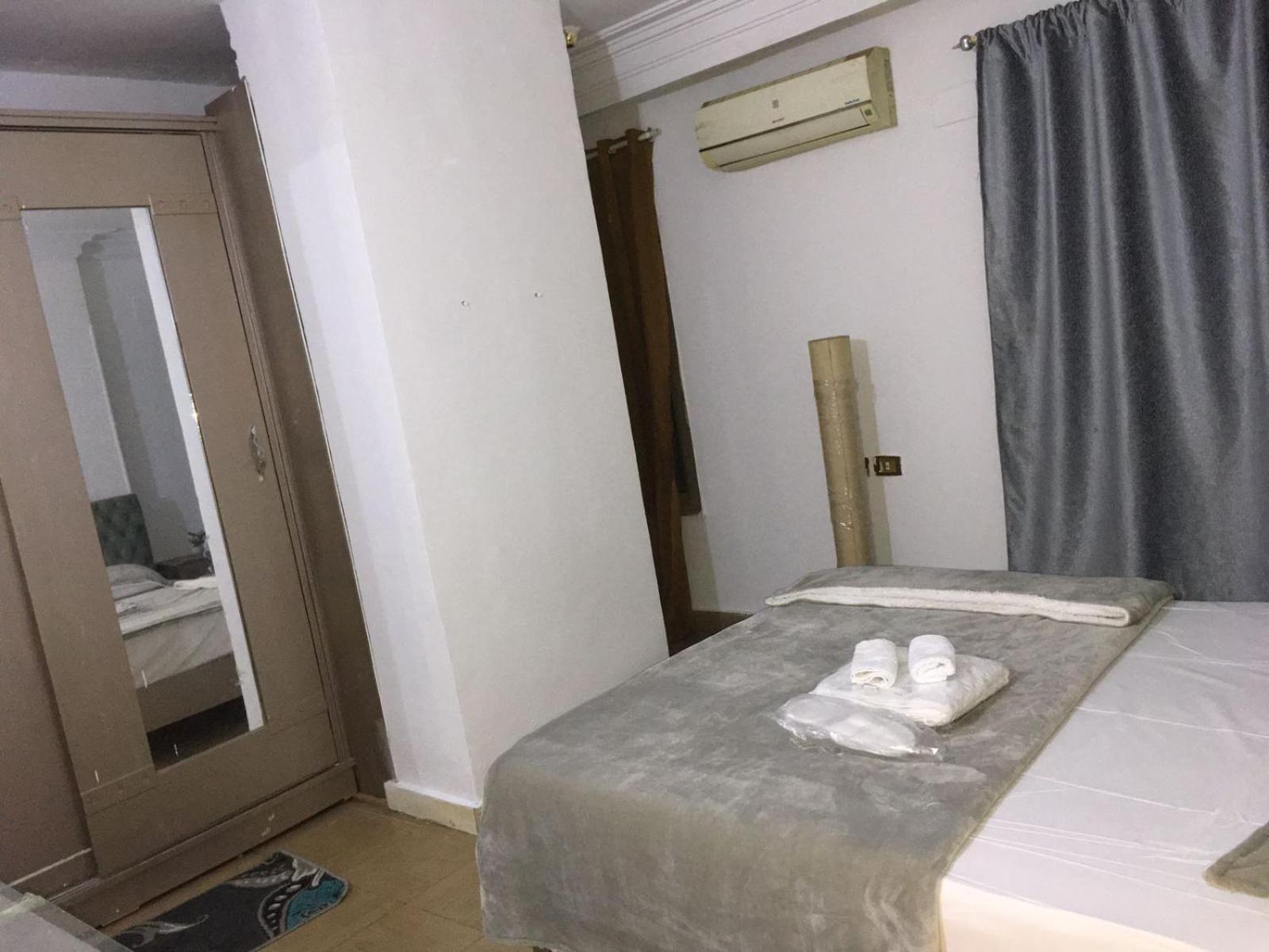 Apartment Cozy 2br Near Who, Airport Cairo